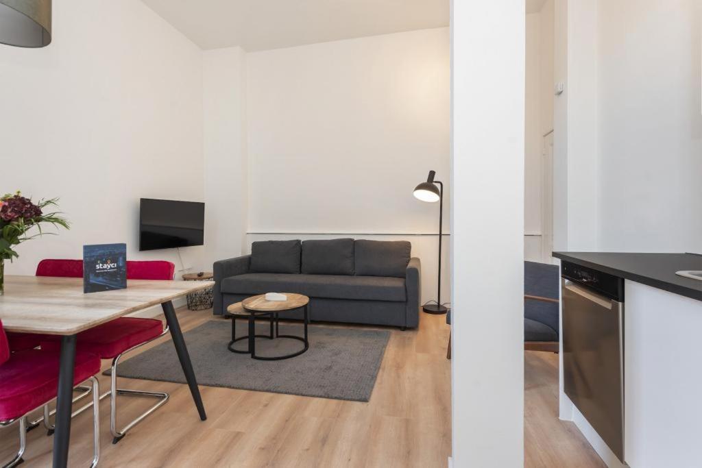 Stayci Serviced Apartments Central Station Hága Kültér fotó